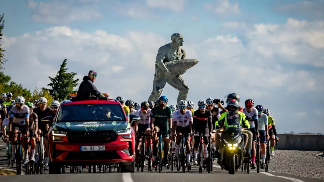 Çanakkale Gran Fondo'da iki kıtada yarıştı: Şampiyonlar belli oldu