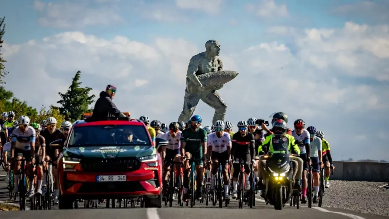 Çanakkale Gran Fondo'da iki kıtada yarışıldı: Şampiyonlar belirlendi