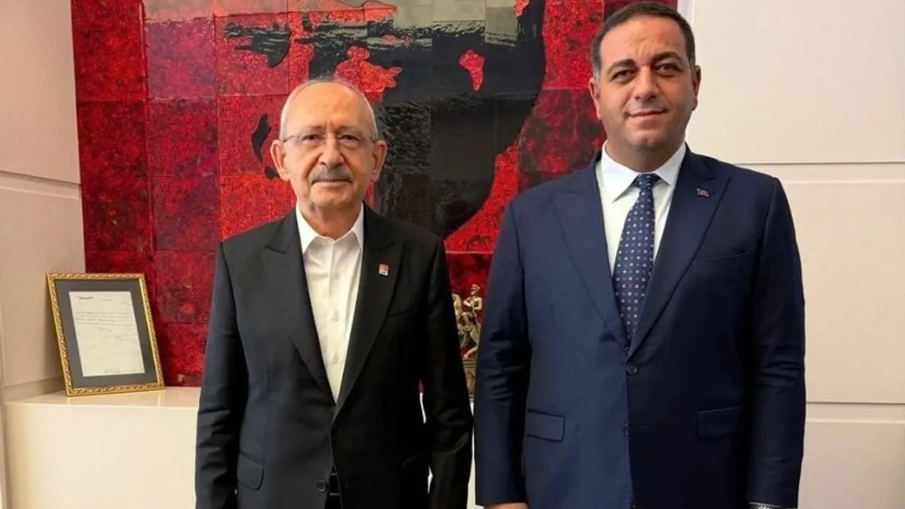 Kılıçdaroğlu, Narlıdere Belediye Başkanı Erman Uzun'u kabul etti