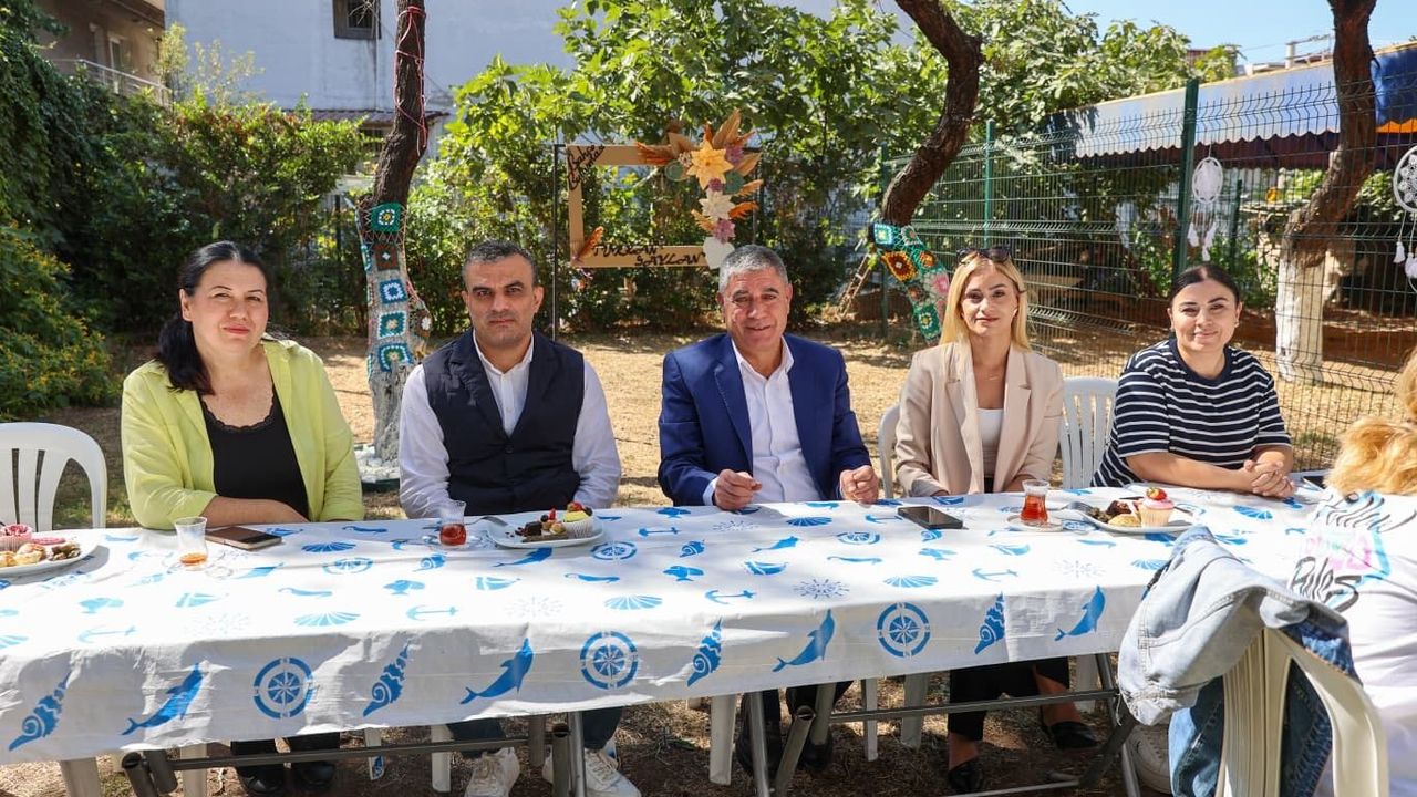 Efes Selçuk'ta meme kanseri farkındalık eğitimi düzenlendi