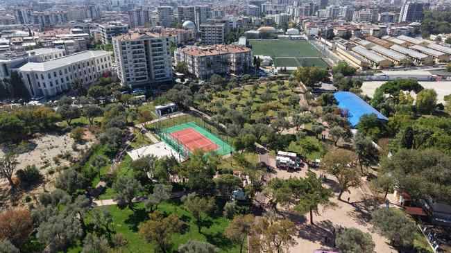 İzmir’de ücretsiz spor istasyonları altıncı noktaya taşındı: Buca Halk Park