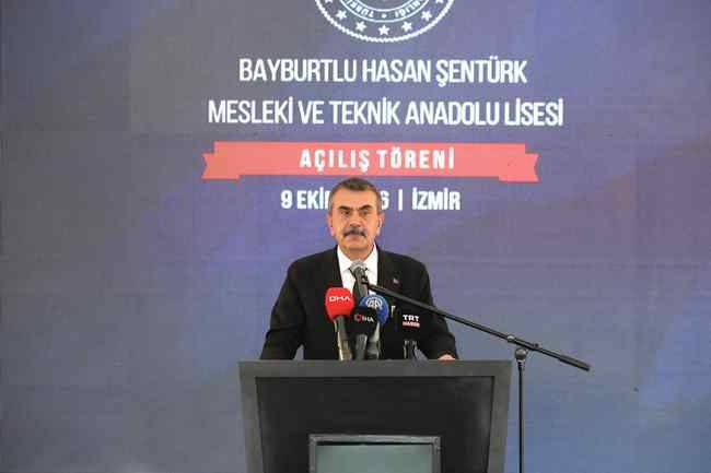 Bakan Yusuf Tekin, Dikili'de Şentürk ailesinin okulunu açtı