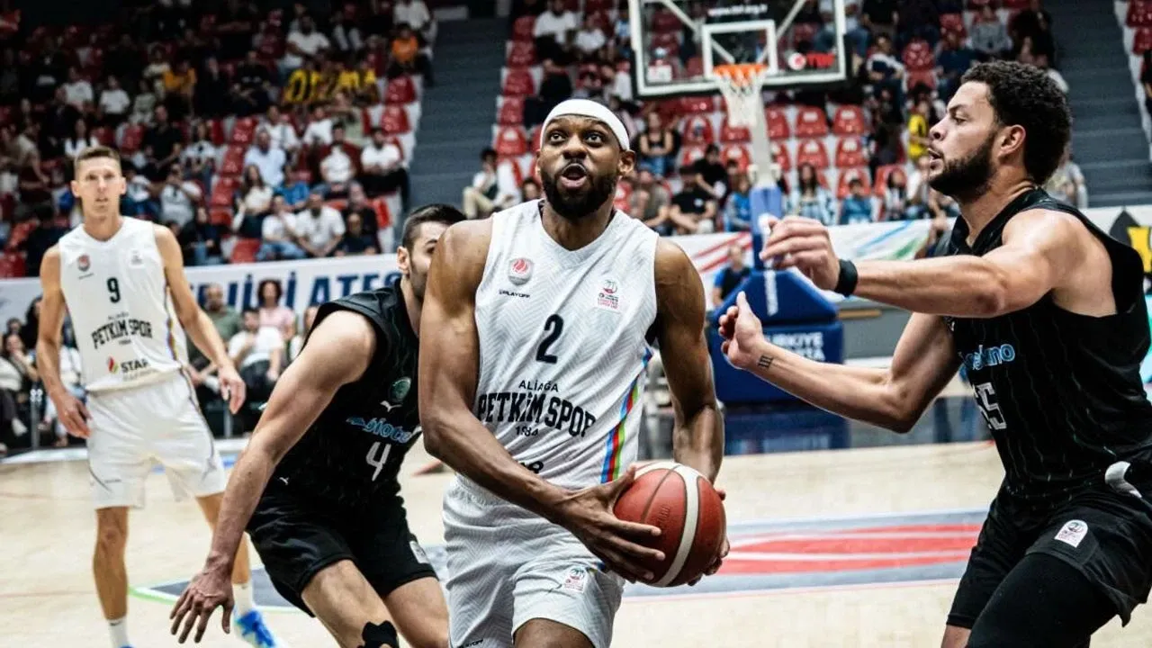 Aliağa Petkimspor son saniyede yıkıldı: Körfez 91-90