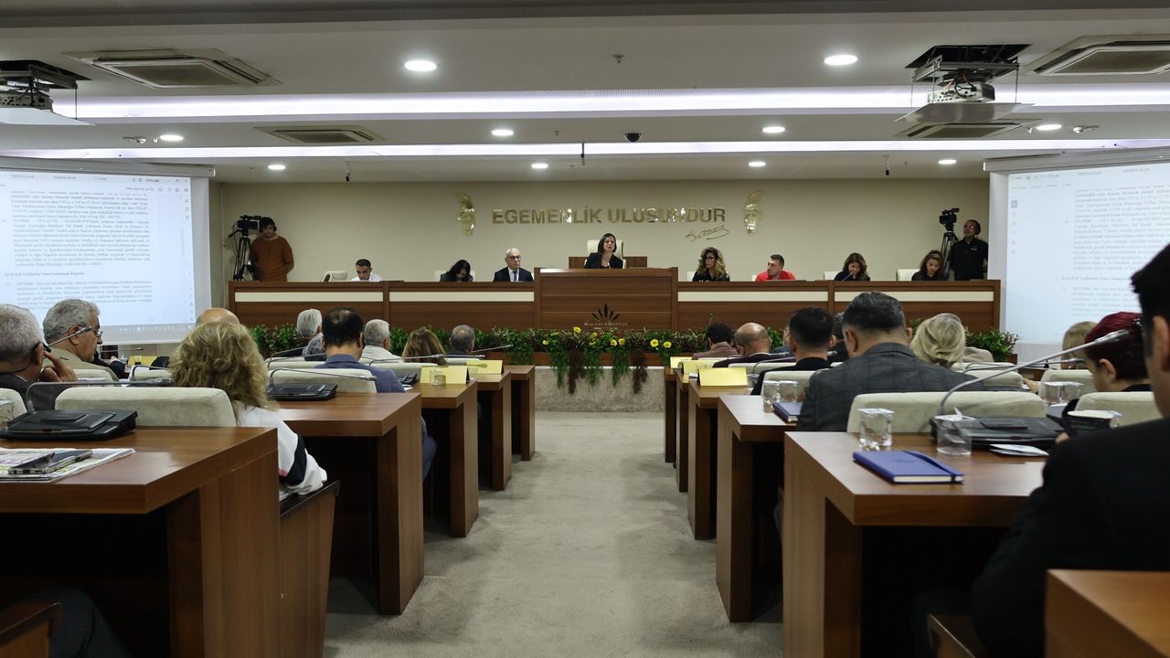 Karabağlar Meclisi 2027 yılı mesaisi başladı; kararlar uygulamaya konuluyor