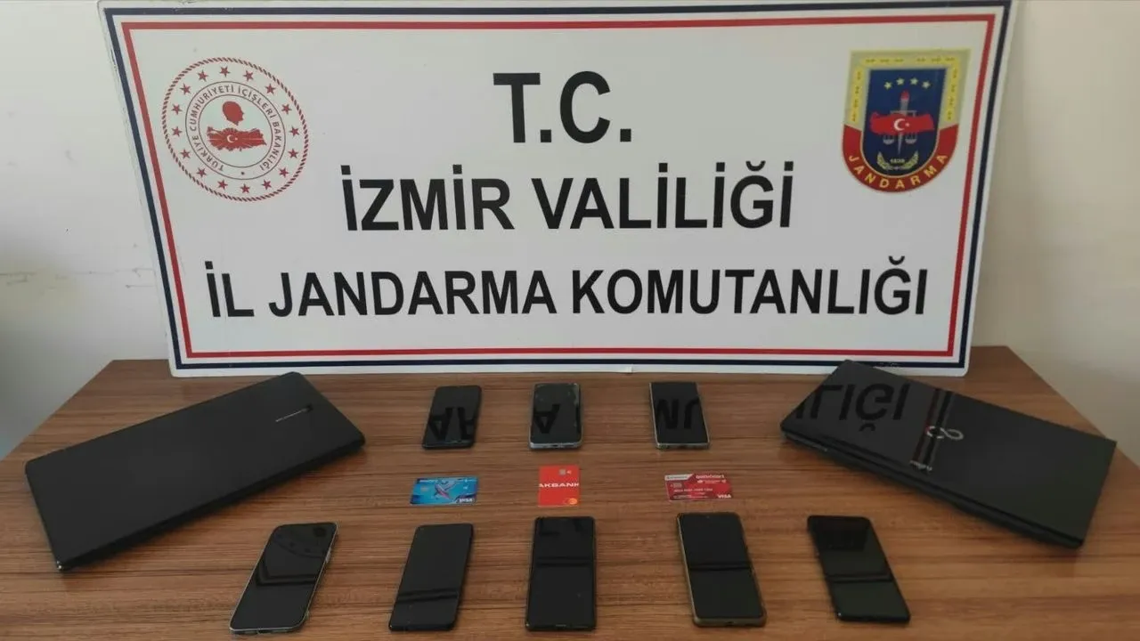 İzmir'de yasa dışı bahis operasyonu: 8 şüpheli tutuklandı