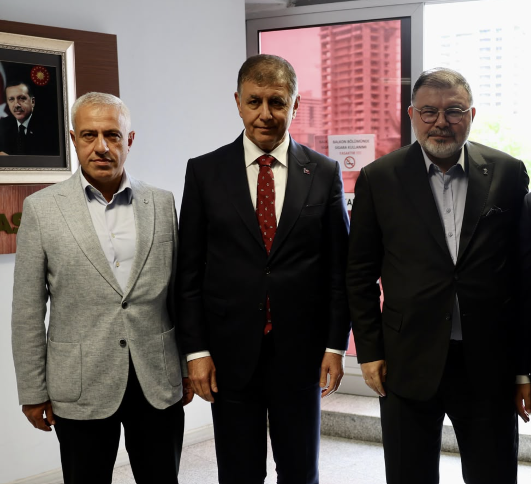 Dikili’nin öncelikli sorunları İzmir toplantısında gündeme taşındı