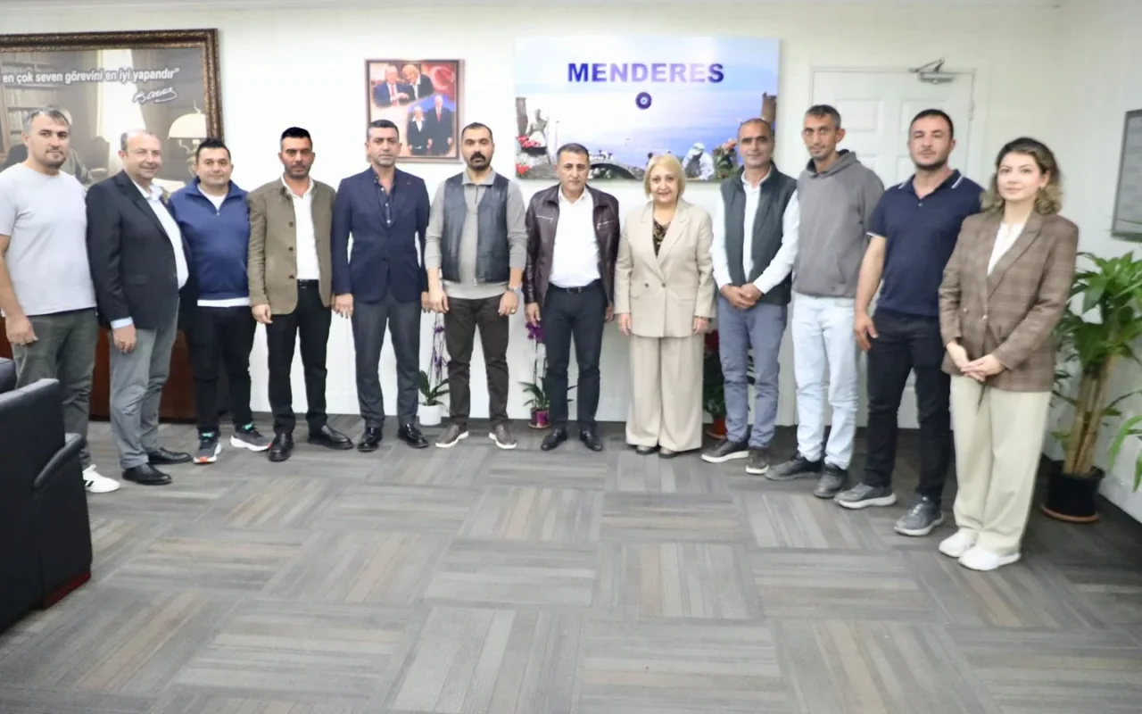 Menderes'te İşçinin Yüzünü Güldüren Sözleşme İmzalandı