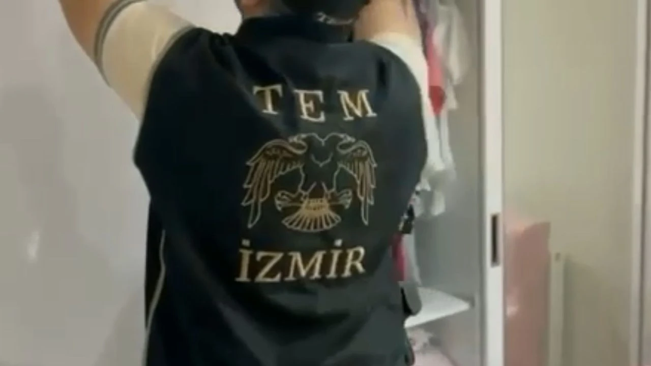 İzmir merkezli FETÖ operasyonunda 21 şüpheli gözaltına alındı