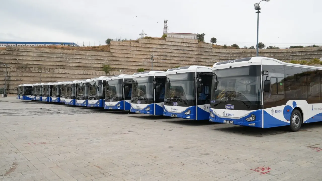 İzmir toplu ulaşımına 111 yeni otobüs geliyor: filo güçleniyor