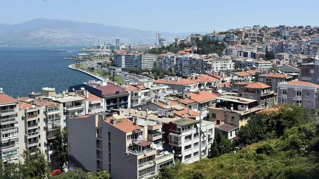 İzmir konut satışları geriledi: Eylül 2026'da yüzde 14,9 düşüş