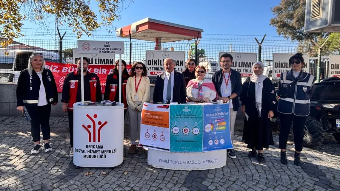 Dikili’de sosyal hizmetler ve KADES için bilgilendirme standı açıldı