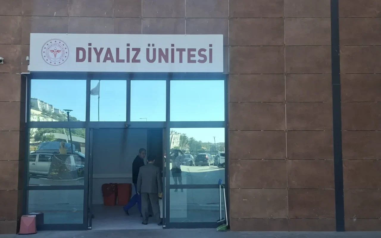 Dikili Devlet Hastanesi’nde diyaliz ünitesi hizmete girdi