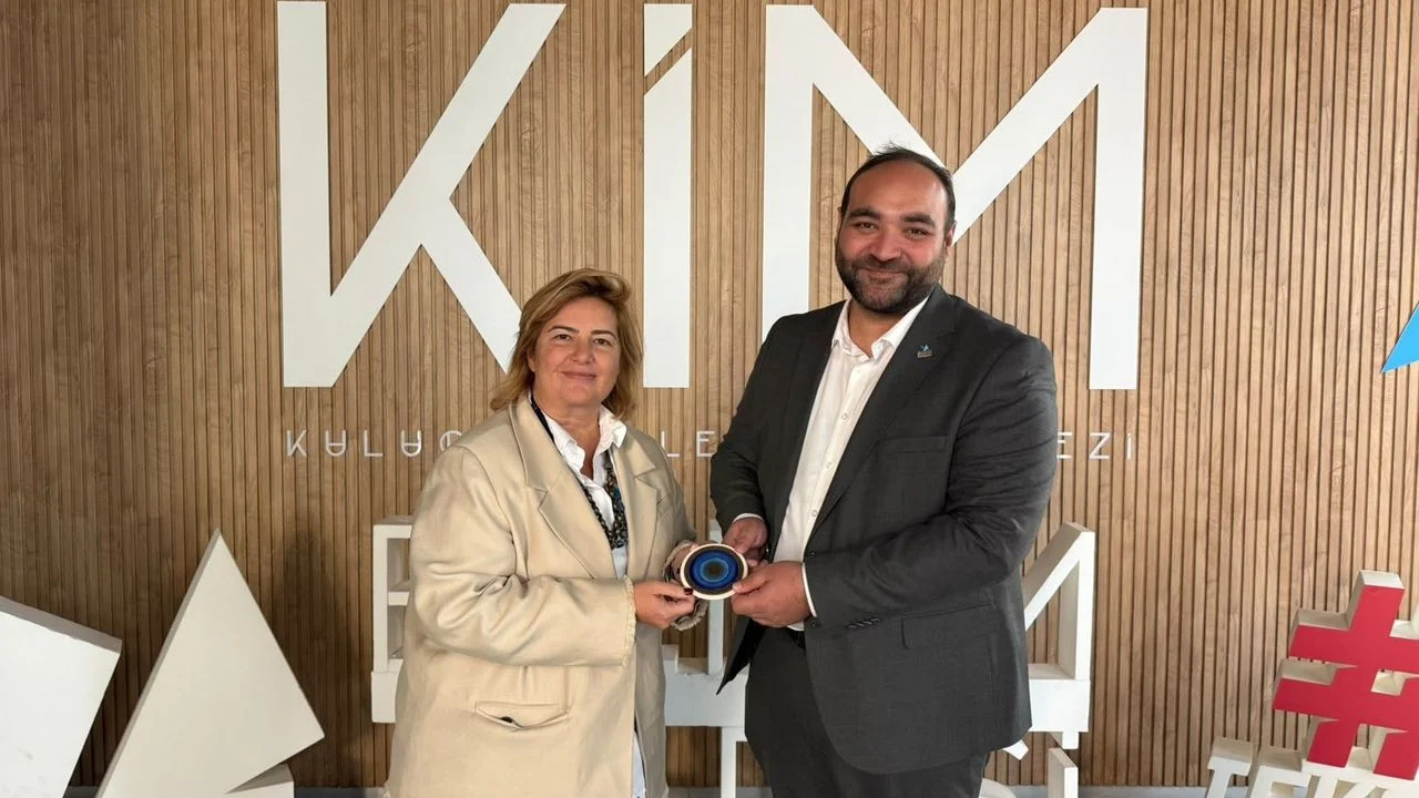 ESİAD heyeti Bilişim Vadisi İzmir’de teknoloji incelemesi