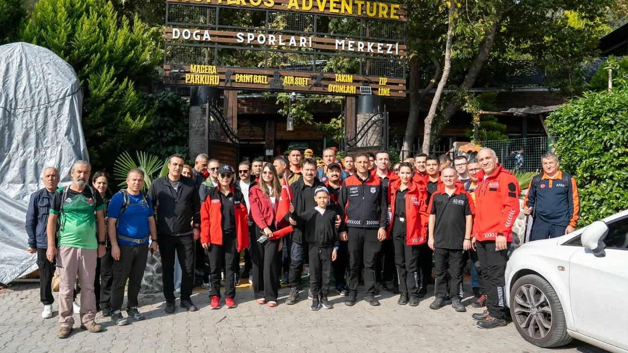 İzmir'de 29 Ekim: Homeros Vadisi'nde Cumhuriyet Yürüyüşü